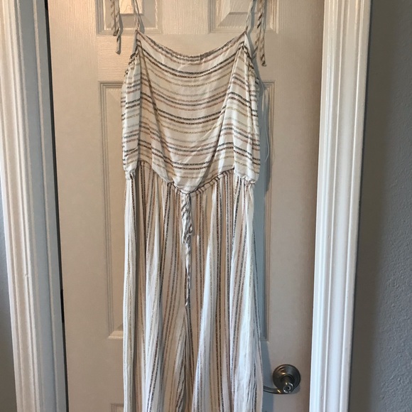 Striped romper - Picture 2 of 3